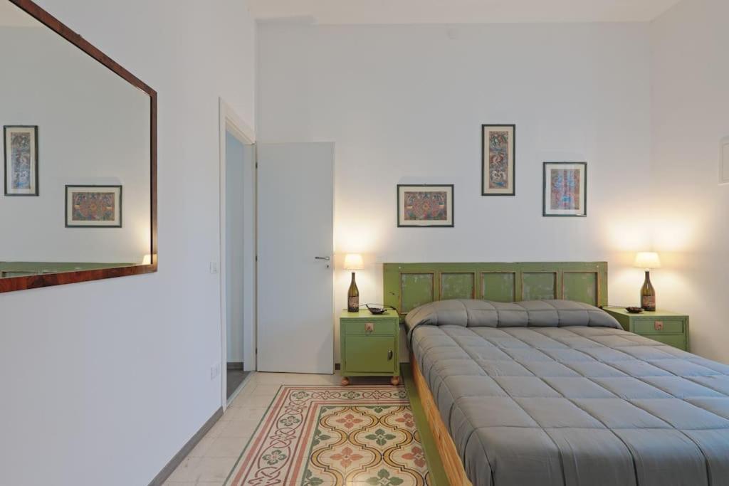 Апартаменты La Casuzza Del Borgo - Porto - Politeama Палермо Экстерьер фото
